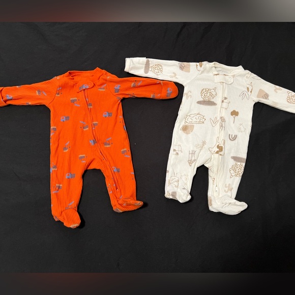 BUNDLE OF PREMIE FOOTIE ONESIES - Picture 3 of 6